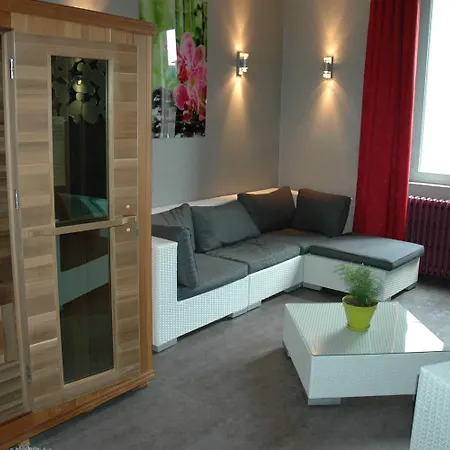 The Originals Boutique, Hôtel de l'Univers, Montluçon (Inter-Hotel)-3